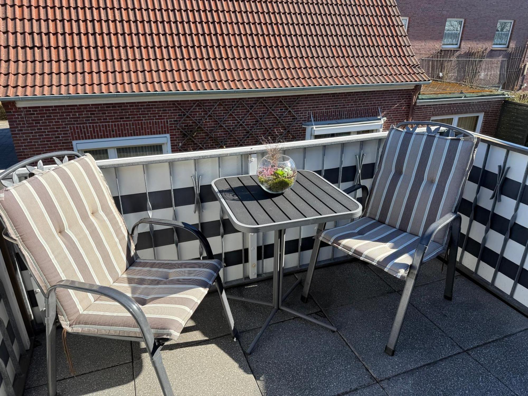 Hotel Peters Neuharlingersiel Zewnętrze zdjęcie