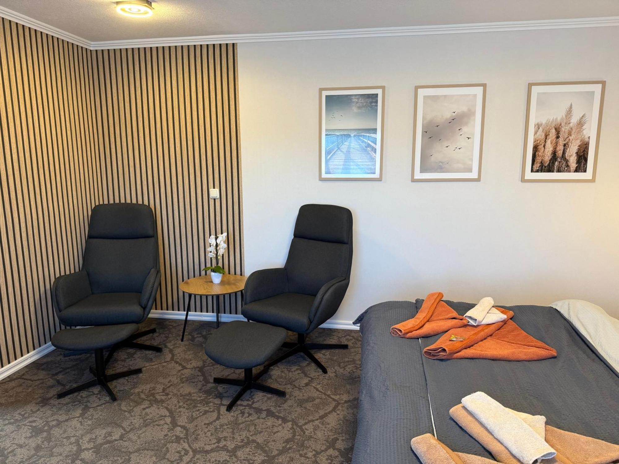 Hotel Peters Neuharlingersiel Zewnętrze zdjęcie
