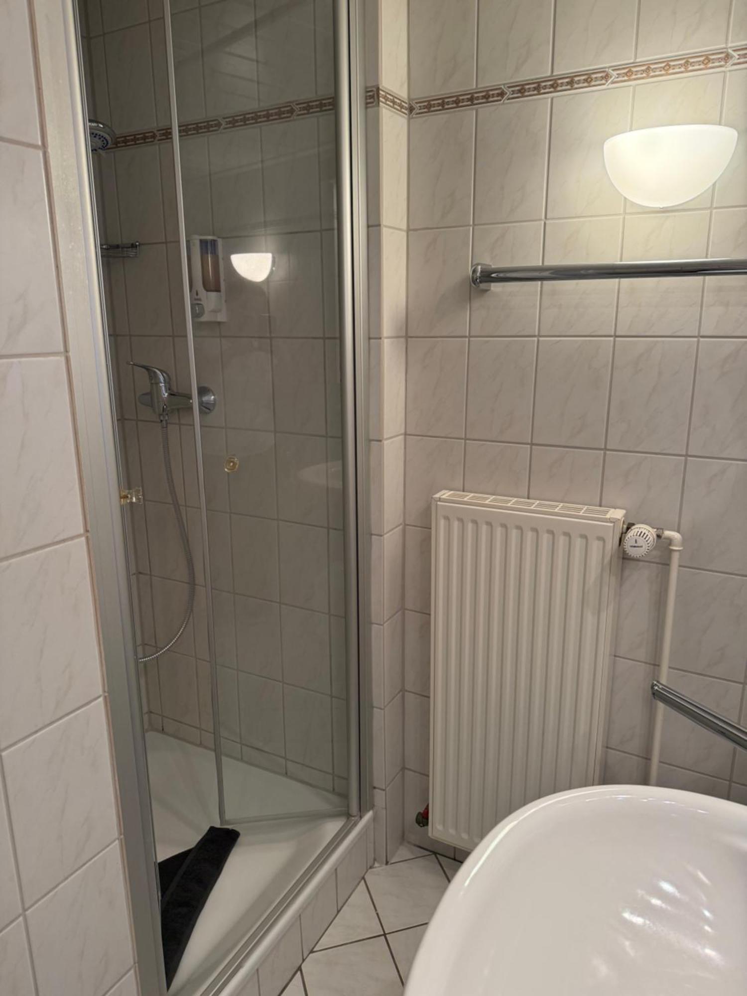 Hotel Peters Neuharlingersiel Zewnętrze zdjęcie